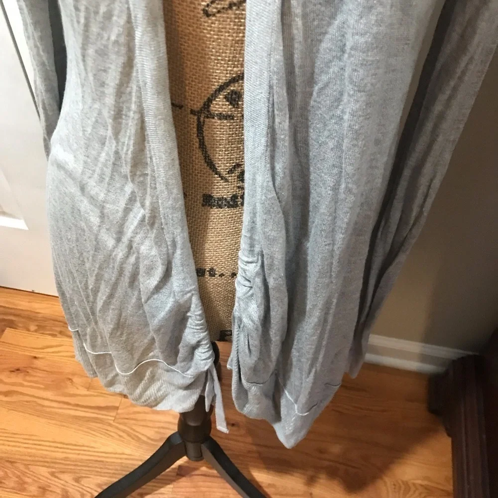 ⚓️J CREW Tie Front Cardigan